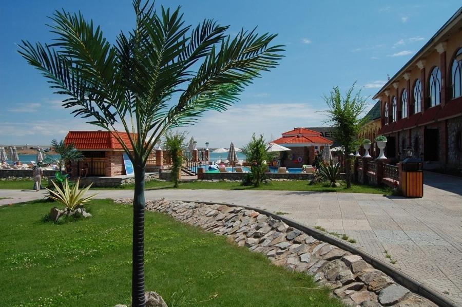 Morelux Boutique Hotel Kapchagay Exterior foto